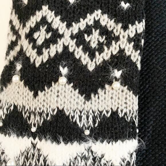 Cejon Fair Isle Pearled Scarf - Picture 3 of 6